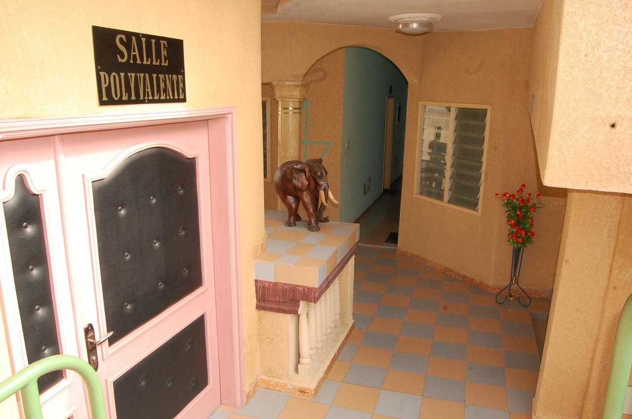 Hotel Safari Cotonou Exterior foto